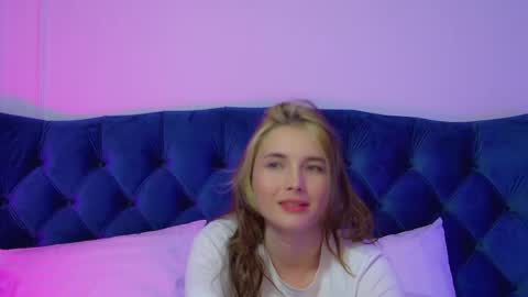 Vanessa online show from 05-08-26, 08:47