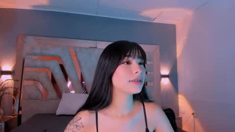 vanessaduval online show from 01-19-26, 03:54