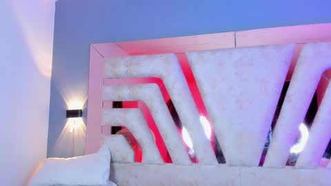 vanessaduval online show from 02-11-26, 04:50