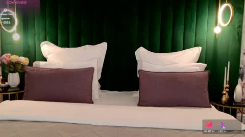 Vanessa online show from 04-21-26, 02:45