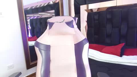 Snapshot of vanessagp chatting on 01-19-26, 12:09 Vivi Gomez online show from 01-19-26, 12:09