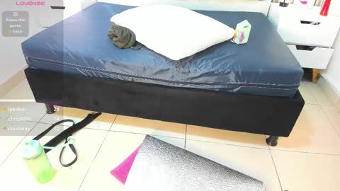 Snapshot of vanessahard_as chatting on 11-05-25, 08:03 Vanessa Hard online show from 11-05-25, 08:03