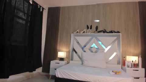 Snapshot of vanessahard_as chatting on 12-02-25, 07:53 Vanessa Hard online show from 12-02-25, 07:53