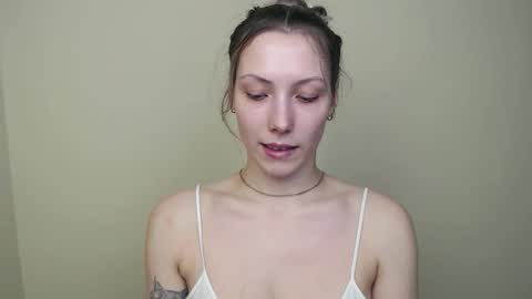 Snapshot of vanessakim_ chatting on 02-06-26, 06:55 Vanessa online show from 02-06-26, 06:55