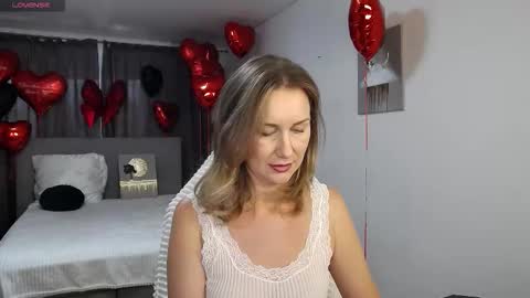 Vanessa  online show from 02-16-26, 09:49