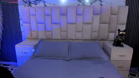 Snapshot of vanessascott_ chatting on 06-24-26, 06:45 vanessascott_ online show from 06-24-26, 06:45