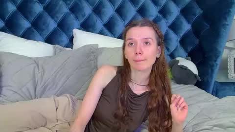 VanessaVienne online show from 04-21-26, 03:24