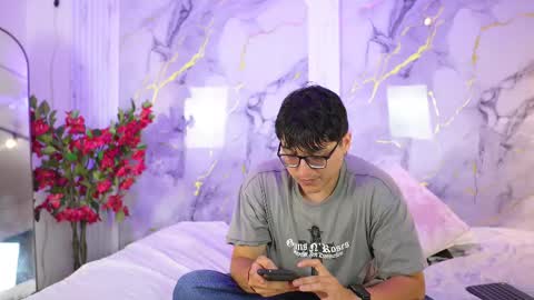 vanilla_hot_ online show from 10-05-25, 07:34