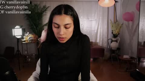 Annabet  online show from 11-19-25, 12:54