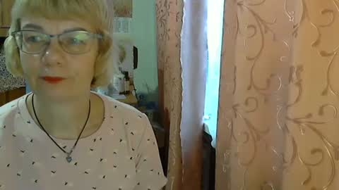 Vanillaxcreamy online show from 12-12-24, 10:02