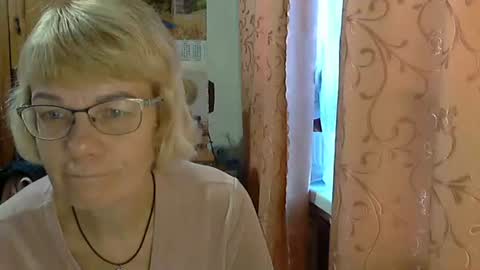 Vanillaxcreamy online show from 12-14-24, 01:38