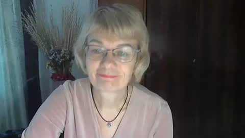 Vanillaxcreamy online show from 12-30-24, 09:27