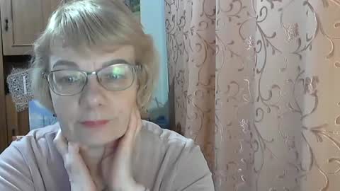 Vanillaxcreamy online show from 02-08-25, 03:31