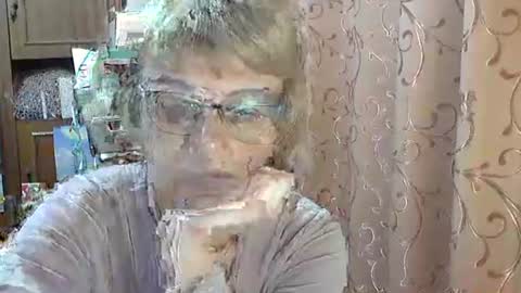 Vanillaxcreamy online show from 02-19-25, 03:38