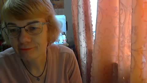 Vanillaxcreamy online show from 02-25-25, 10:37