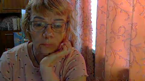 Vanillaxcreamy online show from 03-02-25, 09:10
