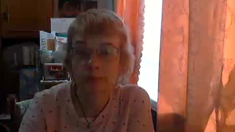 Vanillaxcreamy online show from 03-12-25, 01:40