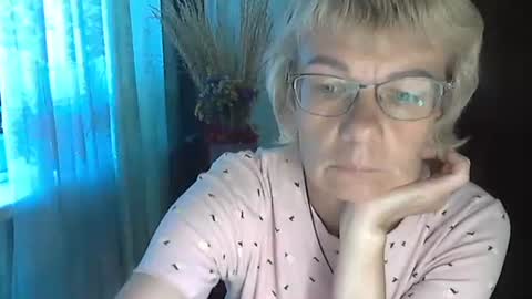 Vanillaxcreamy online show from 09-25-25, 10:41