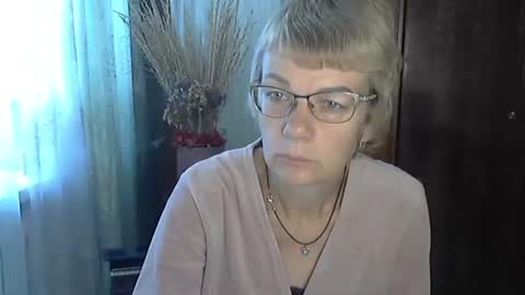 Vanillaxcreamy online show from 10-11-25, 08:24