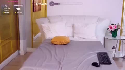 Vanilux online show from 10-04-25, 05:55