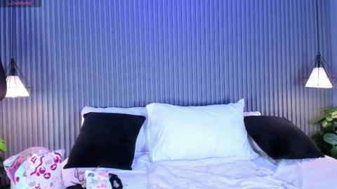 Karine online show from 11-27-25, 11:34