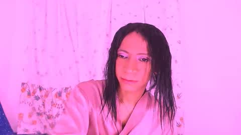 Snapshot of vannesascott chatting on 12-05-25, 05:49 VANNESA online show from 12-05-25, 05:49