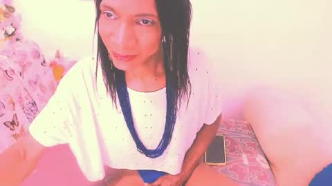 Snapshot of vannesascott chatting on 04-13-26, 11:43 VANNESA online show from 04-13-26, 11:43