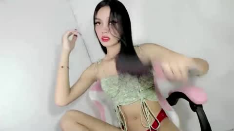 Snapshot of vannesasexyslutt chatting on 11-05-25, 08:36 VANNESA online show from 11-05-25, 08:36