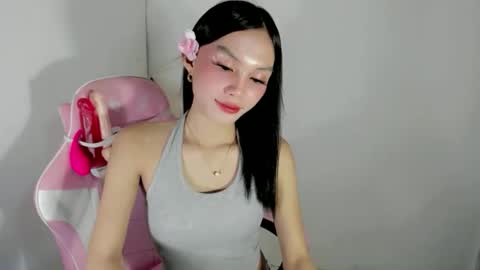 Snapshot of vannesasexyslutt chatting on 11-11-25, 09:42 VANNESA online show from 11-11-25, 09:42