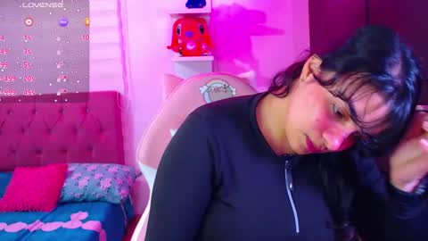 Vanesa online show from 01-07-25, 07:59