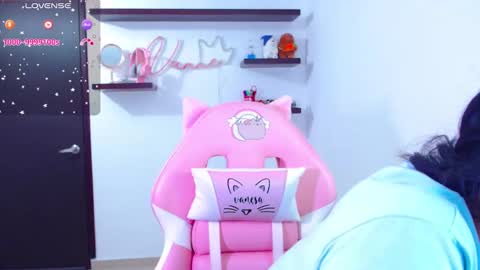 Vanesa online show from 02-06-25, 08:34