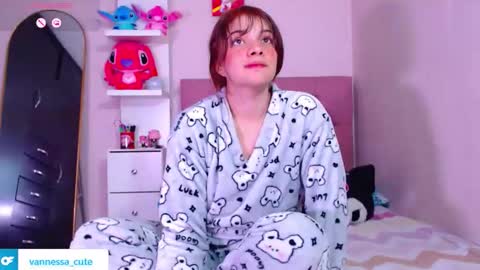 Vanesa online show from 12-17-25, 03:56