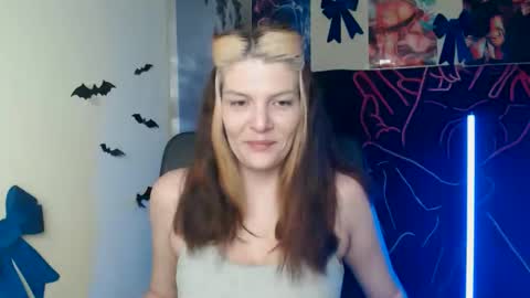 Vanessa online show from 04-26-26, 06:44