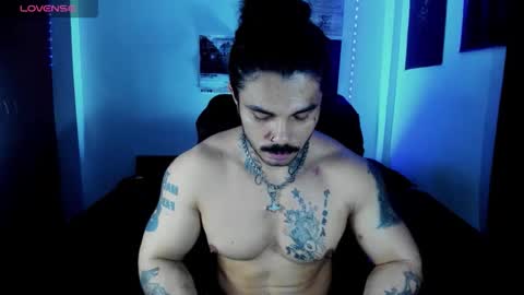 vanvelckan_ online show from 12-14-25, 01:22