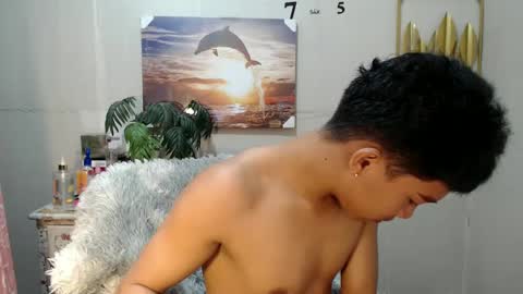 vanxxx2005 online show from 01-05-25, 10:08