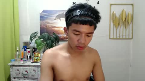 vanxxx2005 online show from 01-06-25, 04:26