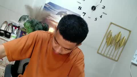 vanxxx2005 online show from 02-12-25, 09:22