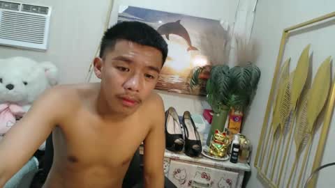 vanxxx2005 online show from 02-20-25, 01:36