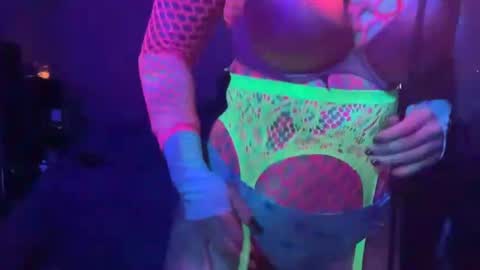 Snapshot of vapourbabe chatting on 02-02-25, 06:37 vapourbabe online show from 02-02-25, 06:37