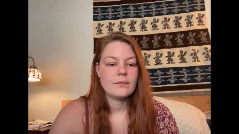 Snapshot of varared chatting on 02-02-25, 06:20 Vara Redbush online show from 02-02-25, 06:20