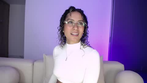 Snapshot of varenka_ivanova22 chatting on 04-01-26, 03:40 varenka_ivanova22 online show from 04-01-26, 03:40