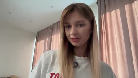 Heeeeey Im Hanna the art of tease  online show from 12-01-25, 06:29