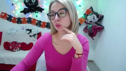 Vasilisa online show from 10-17-25, 08:06