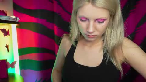 Vasya Sylvia online show from 07-19-26, 11:36