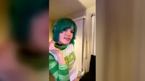 Vault Slut 111  online show from 04-21-26, 05:36