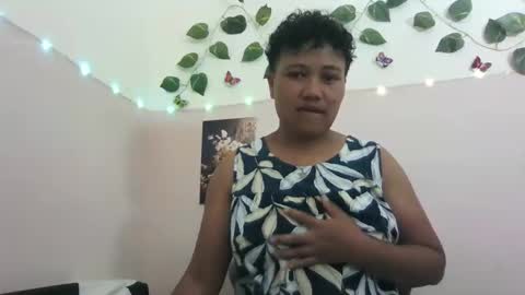Snapshot of vayannah chatting on 06-04-26, 09:04 Vayannah online show from 06-04-26, 09:04