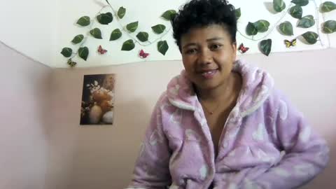 Vayannah online show from 06-27-26, 07:24