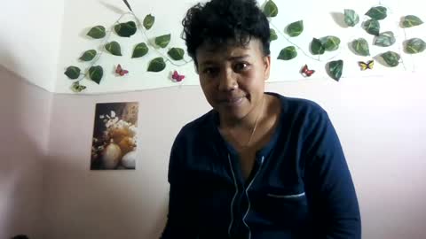 Vayannah online show from 06-29-26, 04:41