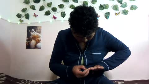 Vayannah online show from 07-13-26, 11:24