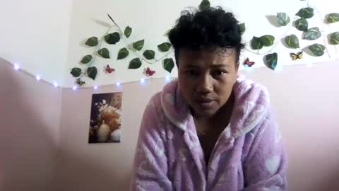 Vayannah online show from 07-23-26, 06:11